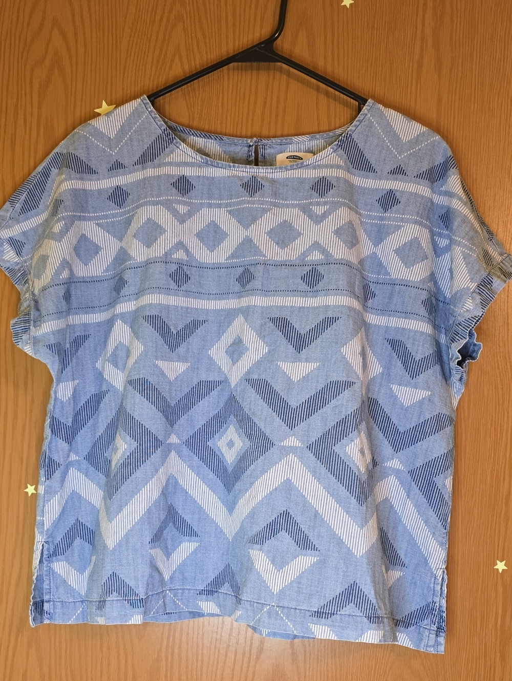 Old Navy Blue Geometric Short Sleeve Blouse